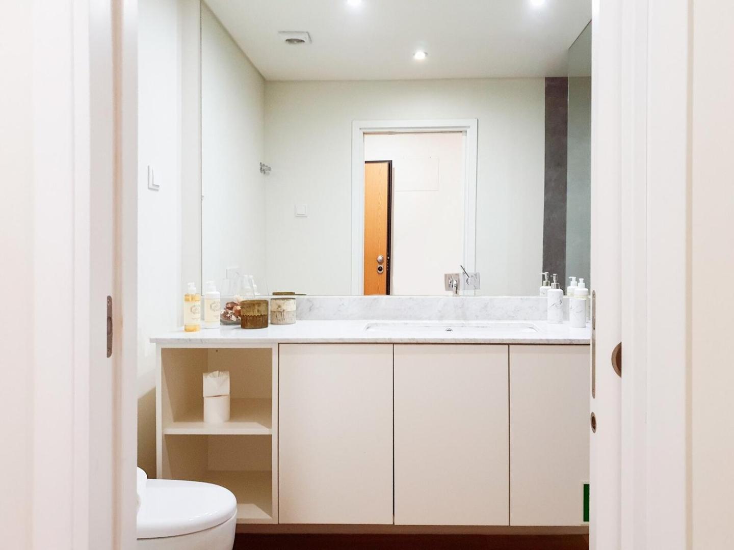 Apartment Charming Close To Lx Factory Lissabon